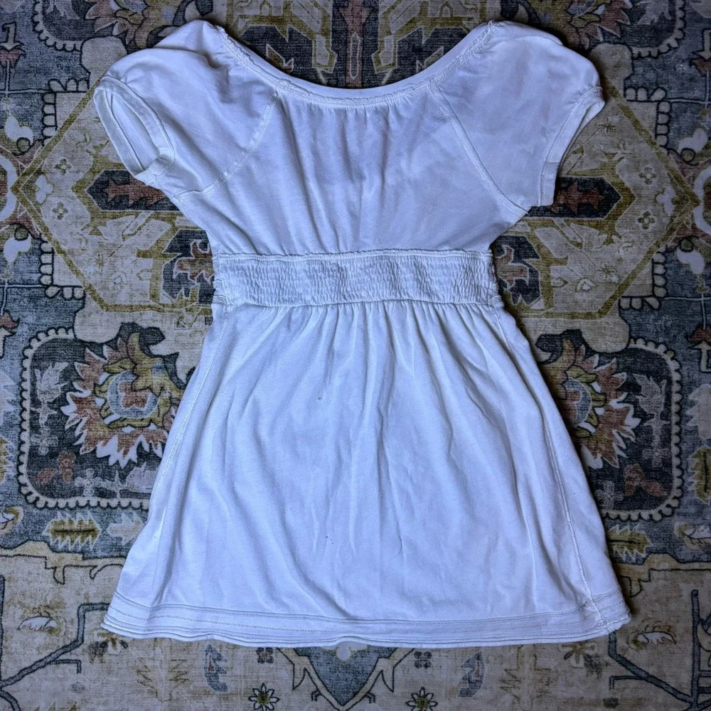 Vintage Abercrombie & Fitch White Empire Waist Babydoll Top Y2K Moose Logo Small - Picture 2 of 15